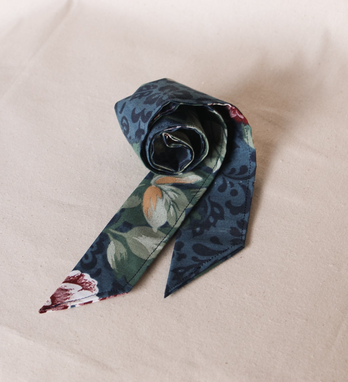 Sunday Bloom Heritage Wrap