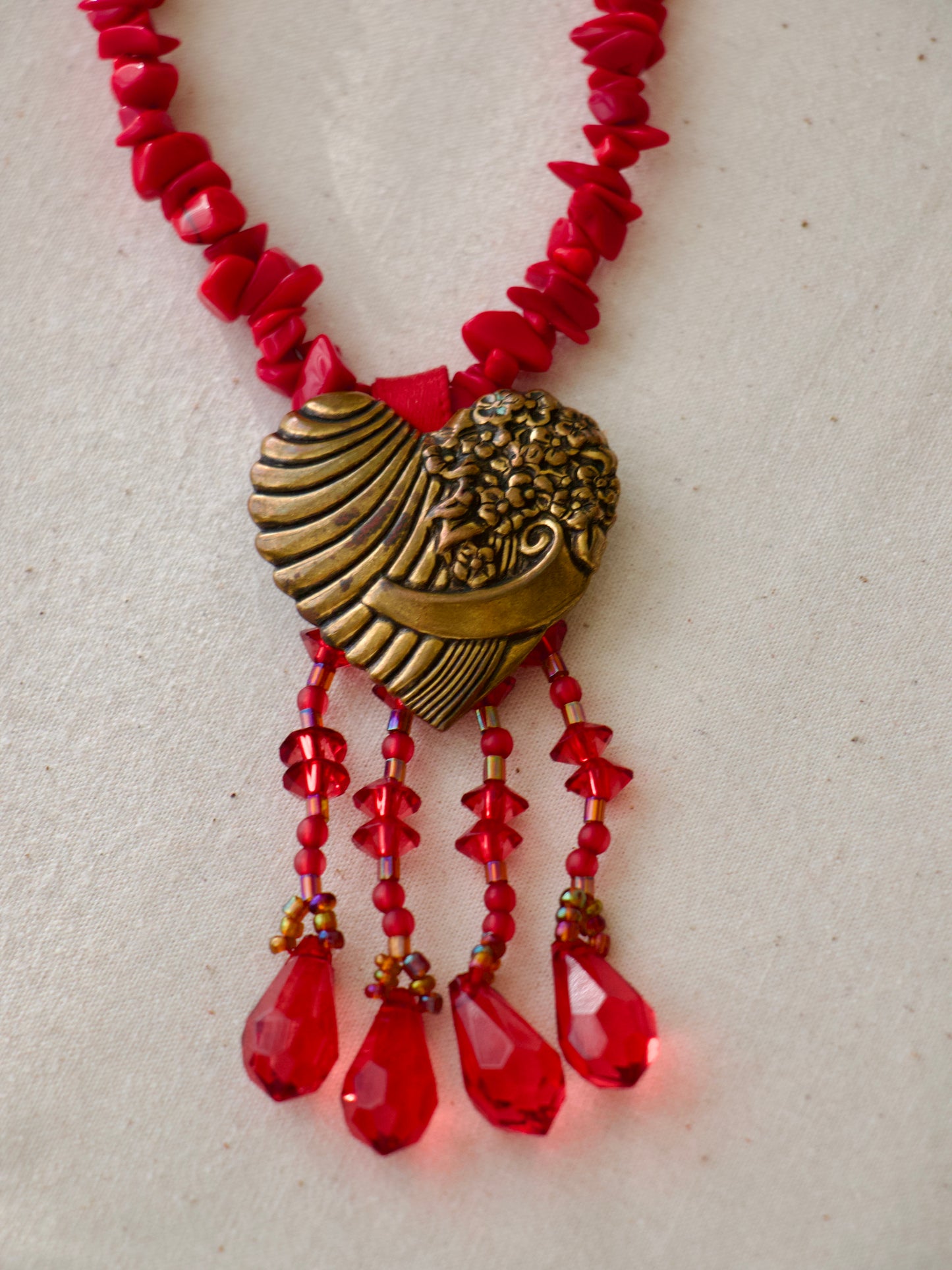 Velvet Rouge Necklace