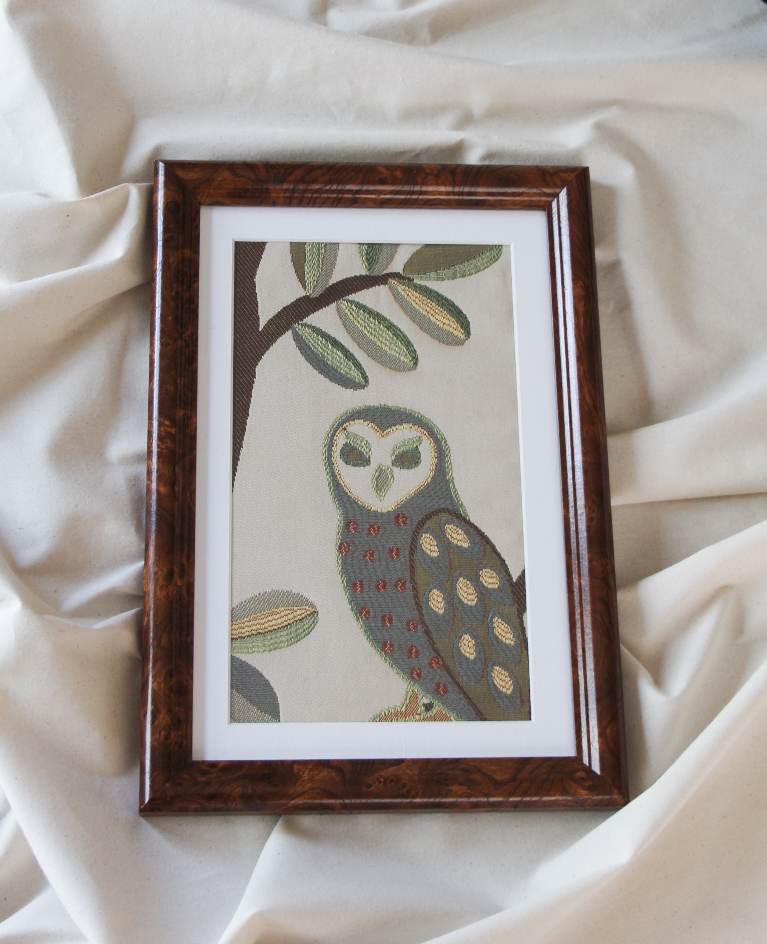 Azure Wisdom Frame – Zieren