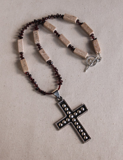 Everlasting Wine Necklace
