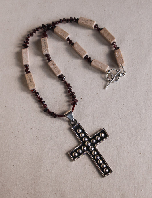 Everlasting Wine Necklace