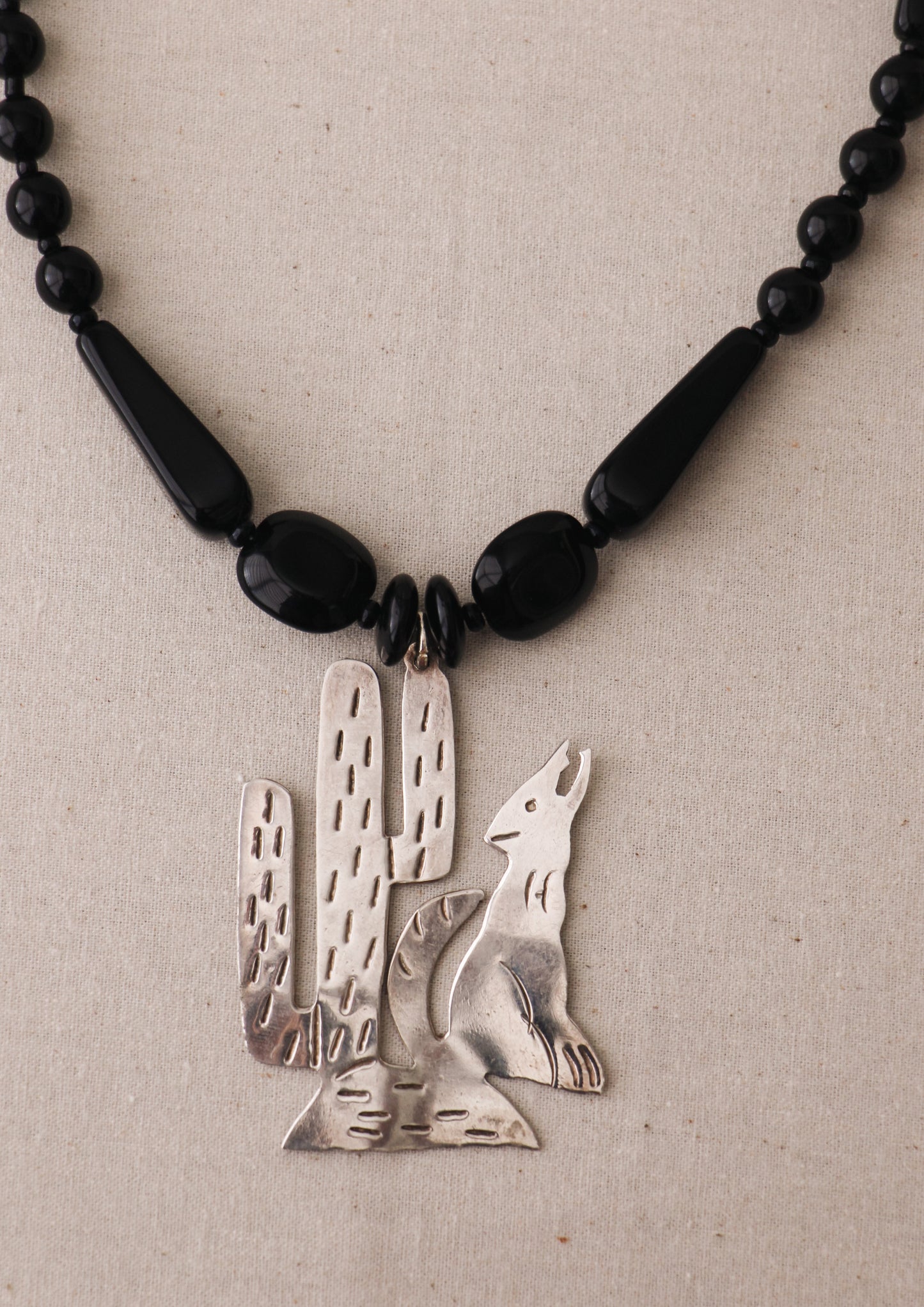 Lobo Necklace