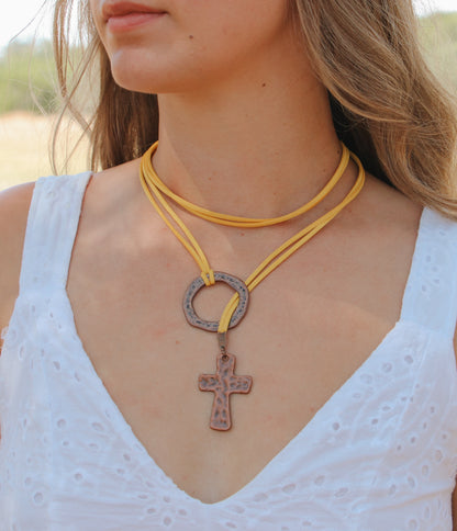 Unity Lariat