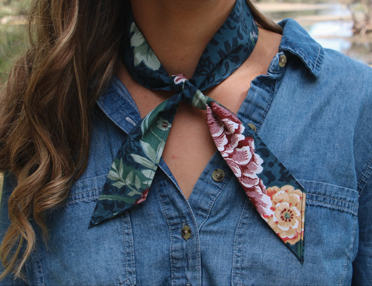 Sunday Bloom Heritage Wrap